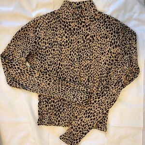 Brandy Melville cheetah print turtleneck